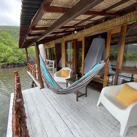 Floating Paradise Karimunjawa Eksteriør billede