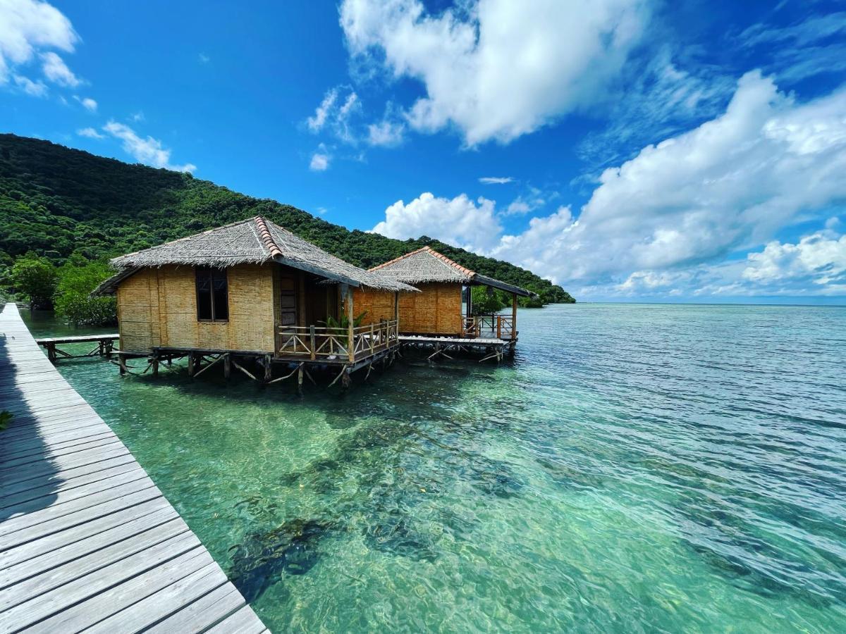 Floating Paradise Karimunjawa Eksteriør billede