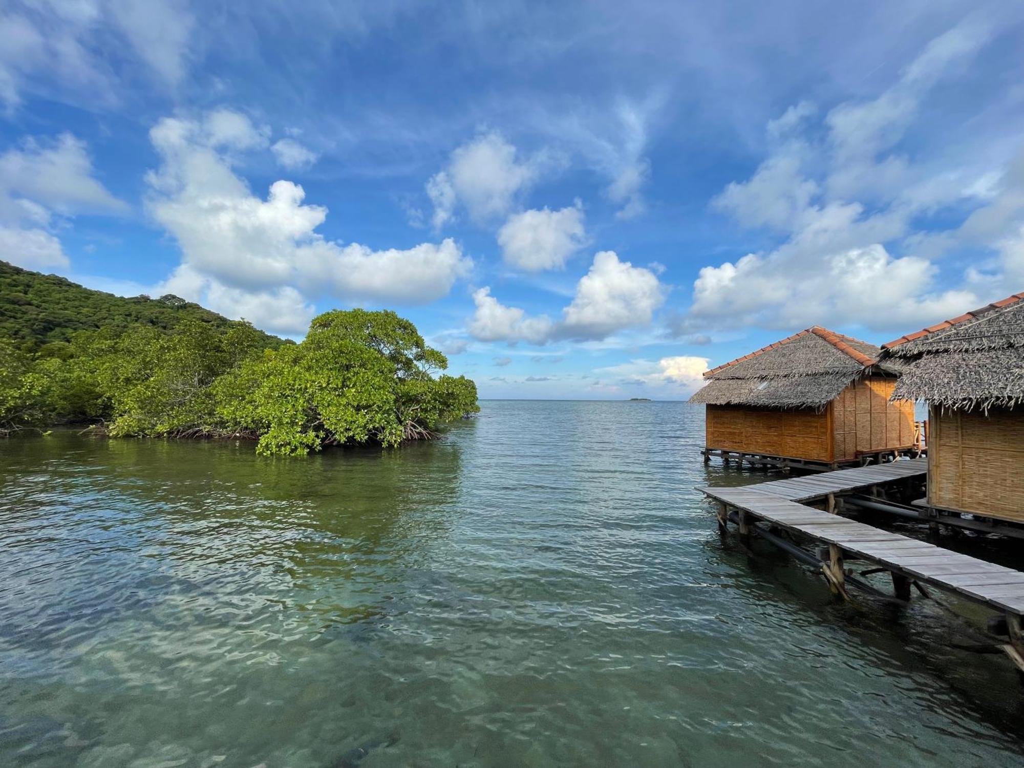 Floating Paradise Karimunjawa Eksteriør billede