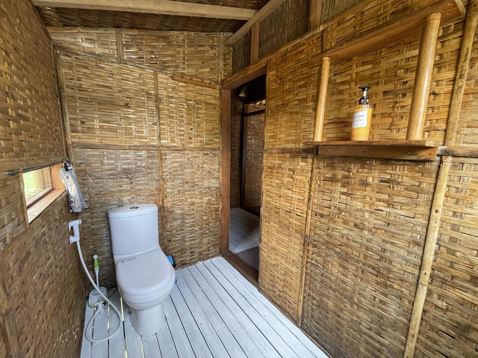 Floating Paradise Karimunjawa Eksteriør billede